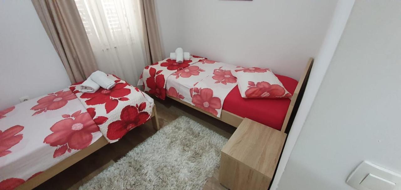 Apartments Agata Sibenik Ngoại thất bức ảnh